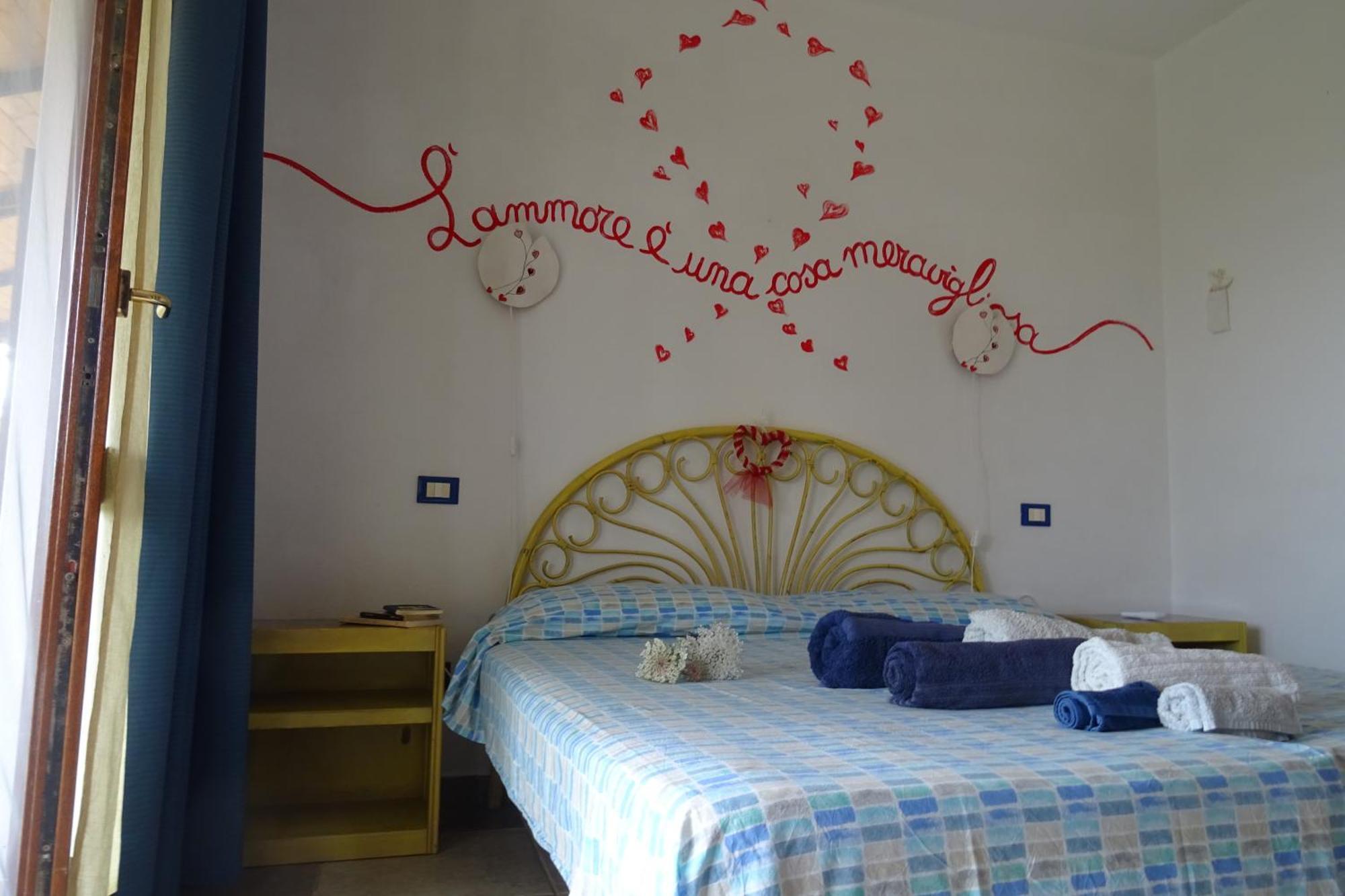 B&B Casa Per Ferie Villaggiocarovana Castiadas Ngoại thất bức ảnh